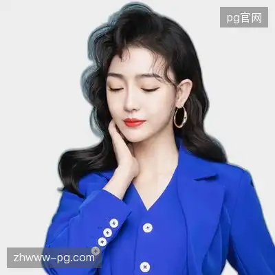 万梓伟
